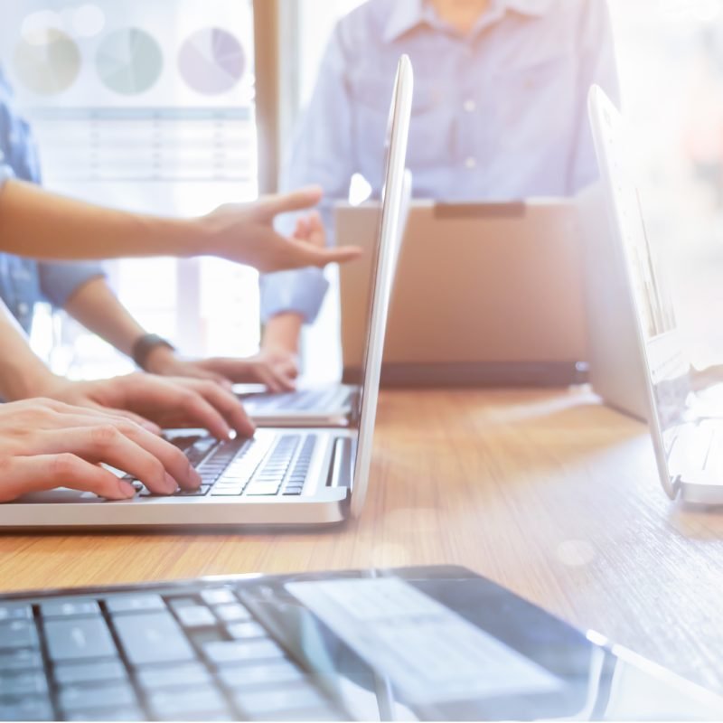 Servei de xarxes i wifi per a empreses